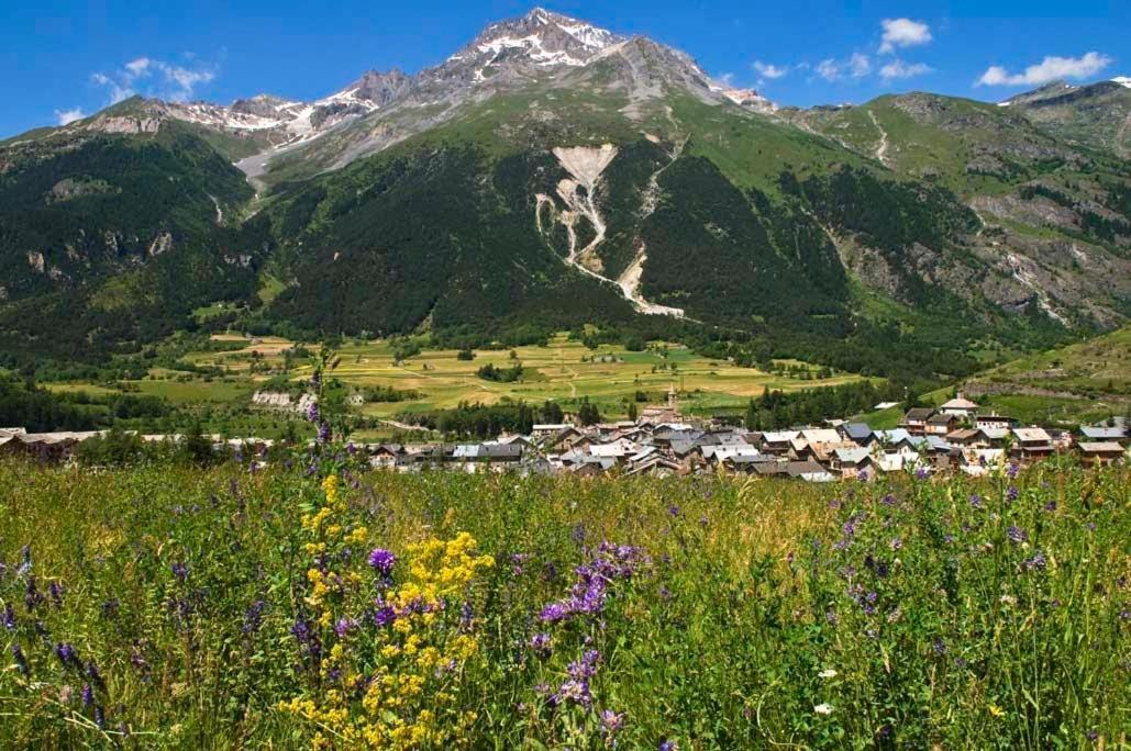 Cis-Ethic Etapes De Val Cenis Hotel Ланслебург-Мон-Сени Екстериор снимка